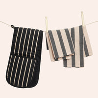 Oven Glove Set & Tea Towels